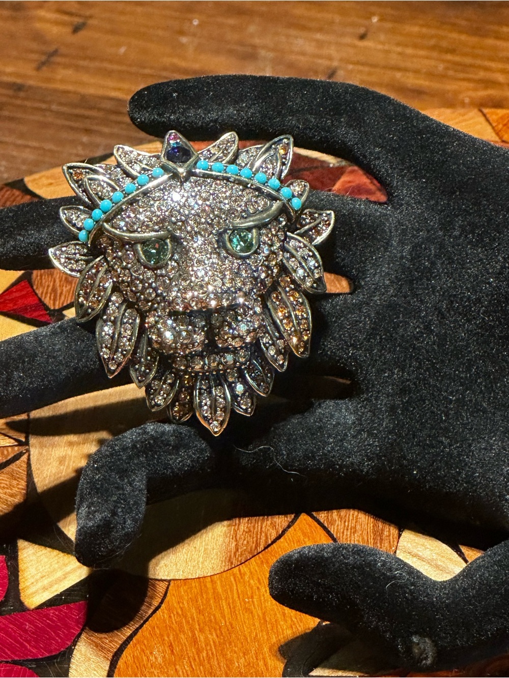 Heidi Daus “Bling of the Jungle” Pin (2014)